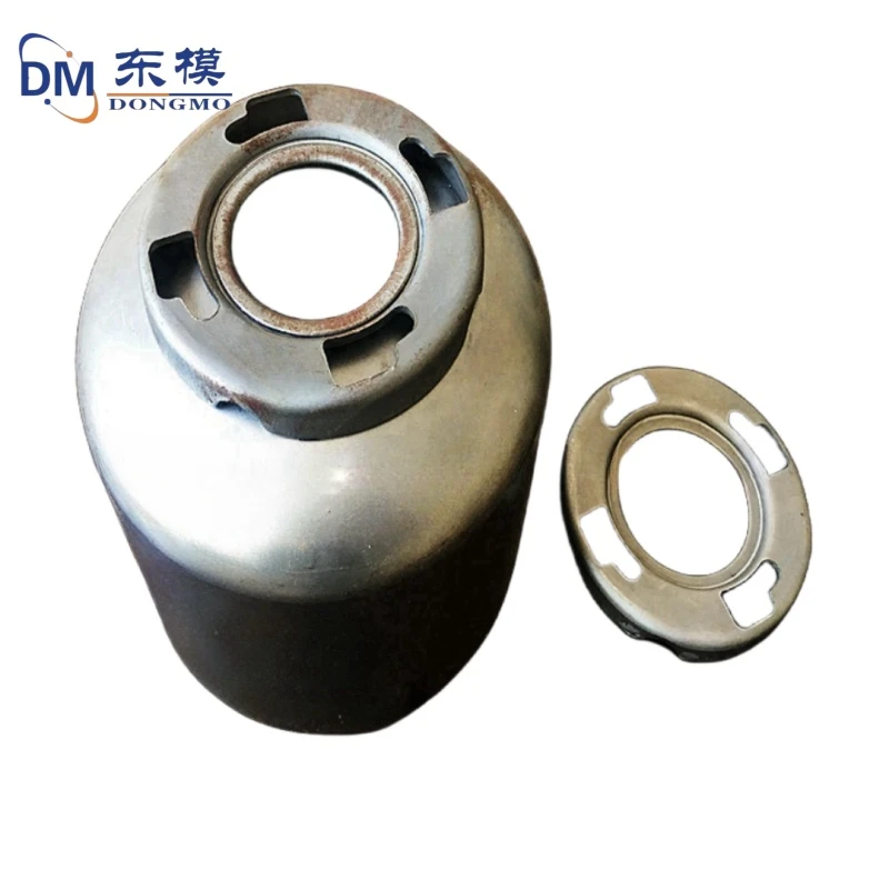 Water heater flange turning mold 2